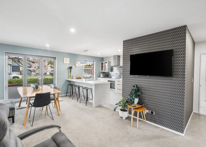  at 11 Rue de la Mare, Parklands, Christchurch