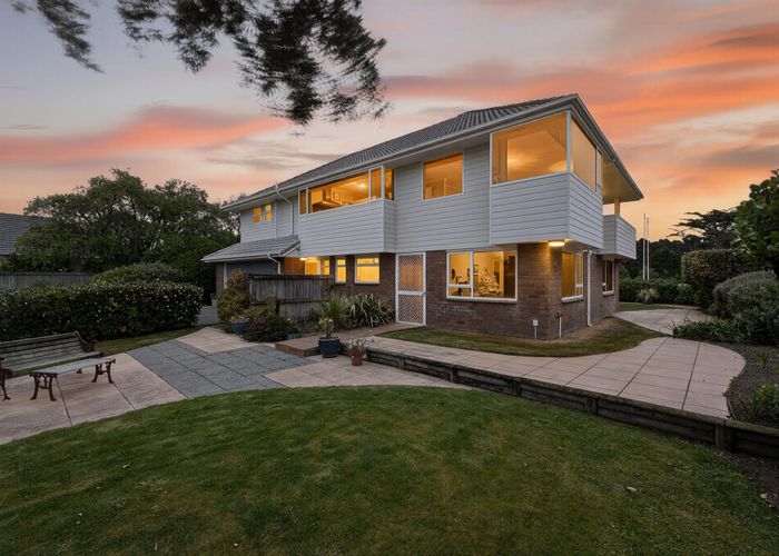  at 162 Marine Parade, New Brighton, Christchurch City, Canterbury
