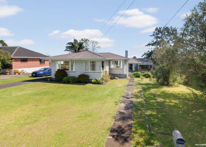  at 27 Esperanto Road, Papatoetoe, Auckland
