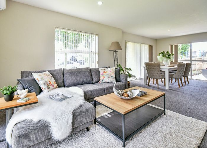  at 13 Pipipi Crescent, Takanini, Papakura, Auckland