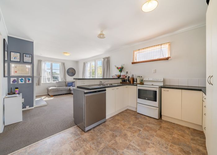  at 150 Waddington Drive, Naenae, Lower Hutt