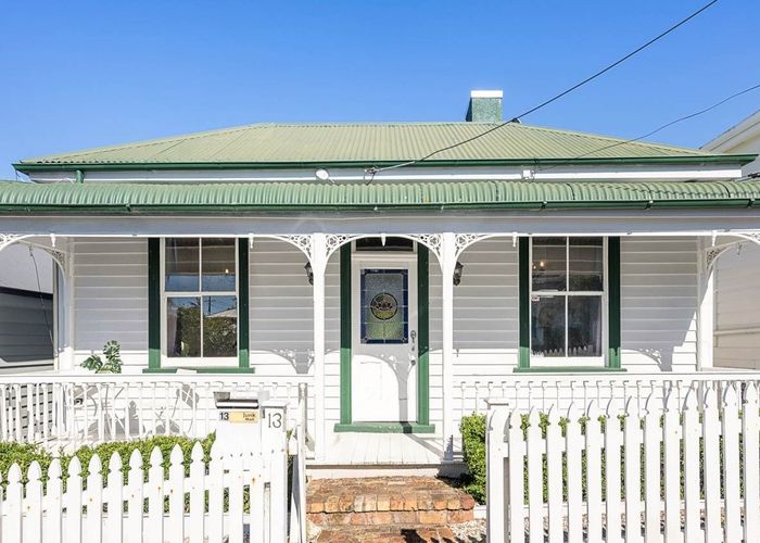  at 2/13 King Street, Grey Lynn, Auckland