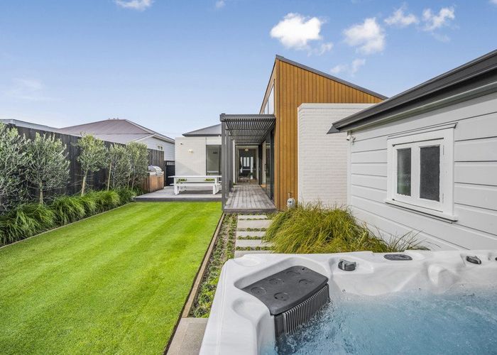  at 99 Richmond Street, Petone, Lower Hutt