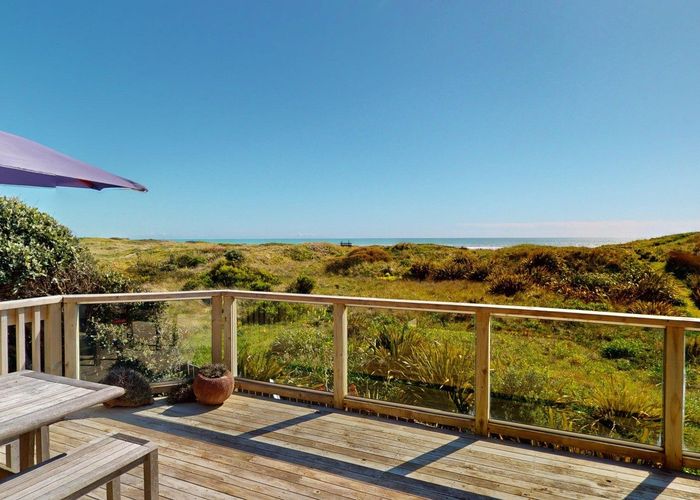  at 27A Rua Avenue, Waitarere Beach, Levin