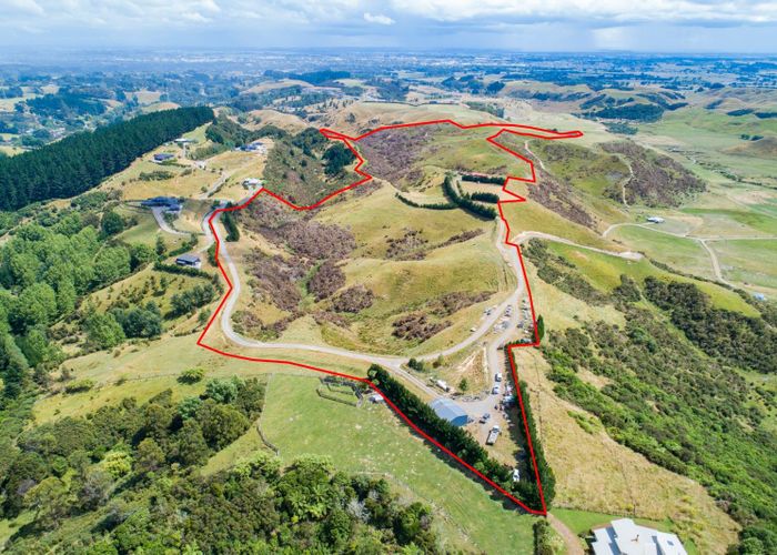 For sale 79 County Heights Drive, Aokautere, Palmerston North