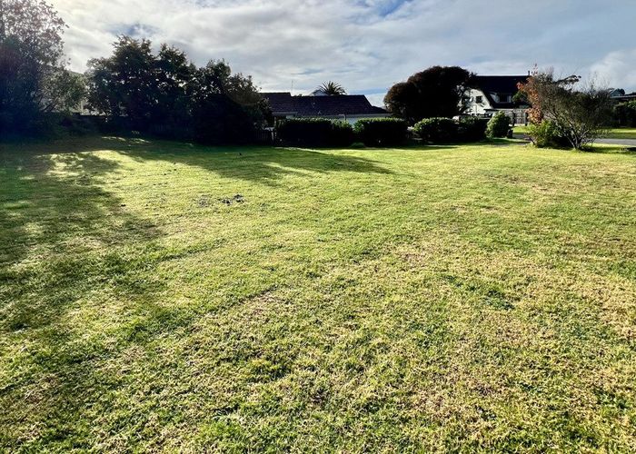  at 62E Eatwell Ave, Paraparaumu Beach, Kapiti Coast, Wellington