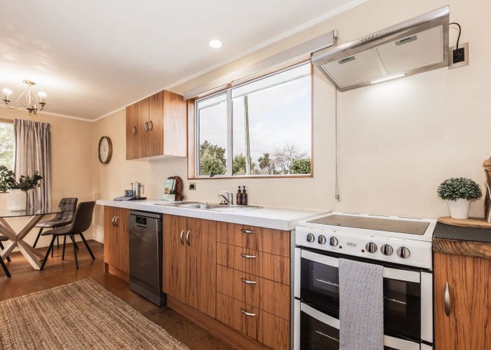  at 43 Ferry Road, Spring Creek
