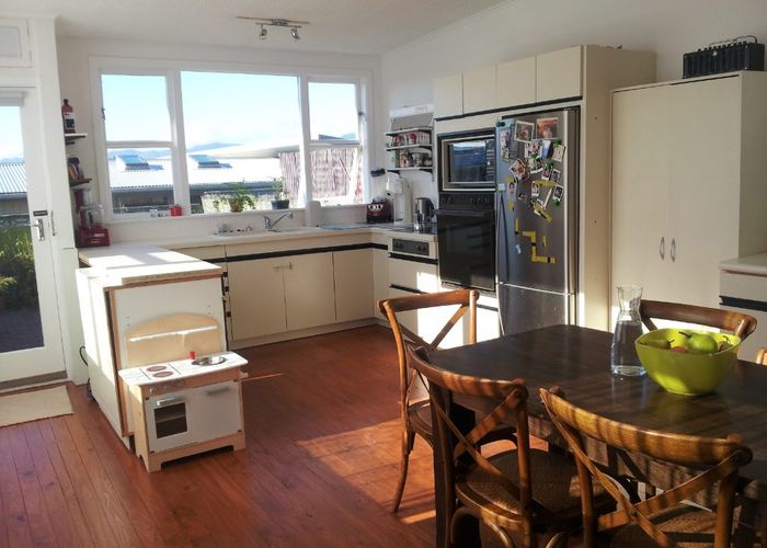  at 89 Queens Drive, Lyall Bay, Wellington, Wellington