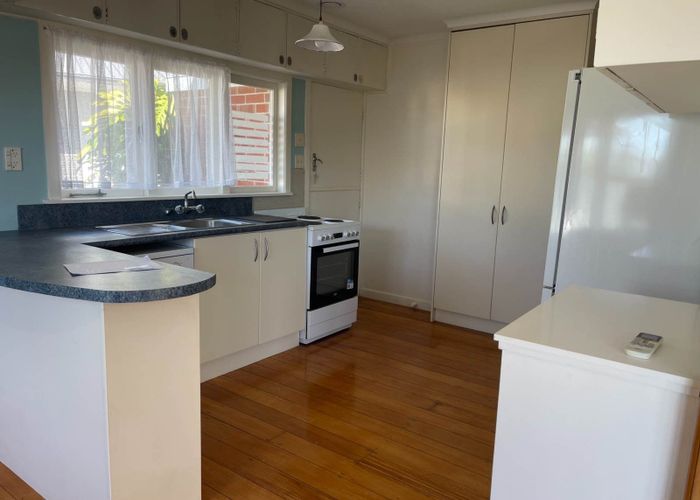  at 73 Deep Creek Road, Waiake, North Shore City, Auckland