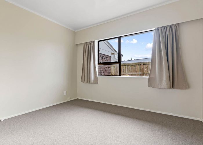  at 1/545 Weymouth Road, Weymouth, Manukau City, Auckland