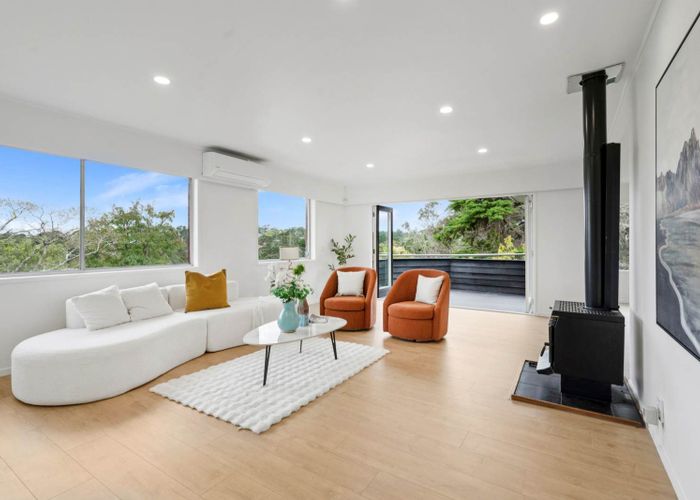  at 18 Vienna Place, Birkenhead, North Shore City, Auckland