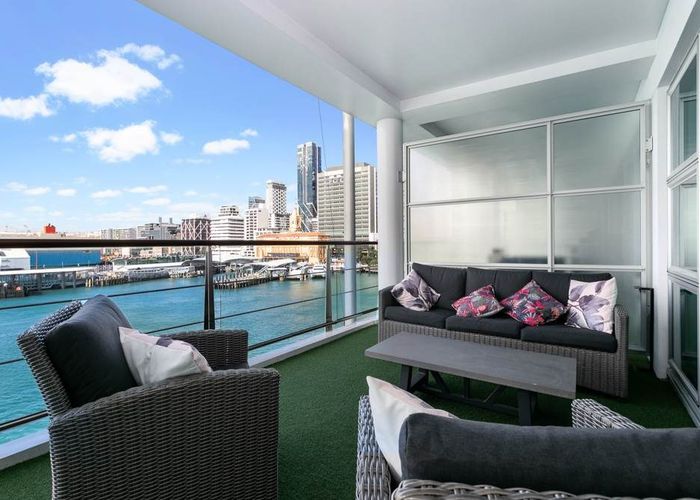 at 32/139 Quay Street, City Centre, Auckland City, Auckland