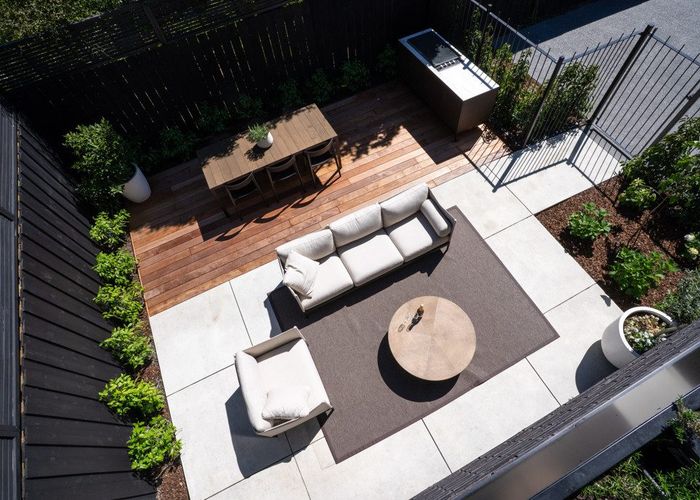  at 9 Hewitts Road, Merivale, Christchurch City, Canterbury