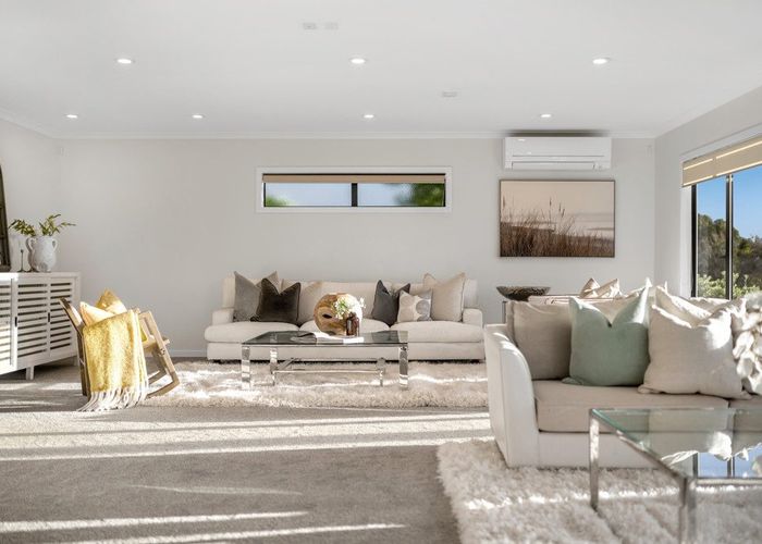  at 32 Gills Road, Bucklands Beach, Auckland
