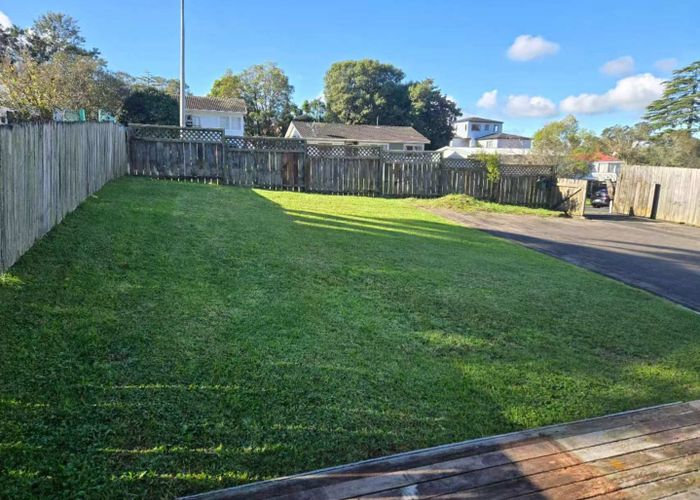  at 11 Halberg Street, Glenfield, North Shore City, Auckland