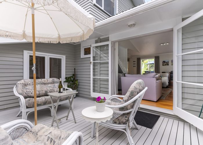  at 11 Bromley Place, Glen Innes, Auckland City, Auckland