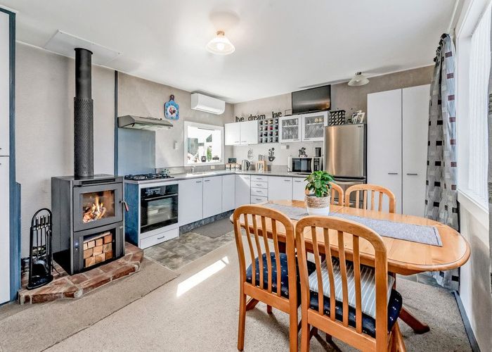  at 60 Springs Road, Hornby, Christchurch