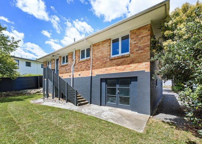  at 184 Tuhikaramea Road, Dinsdale, Hamilton