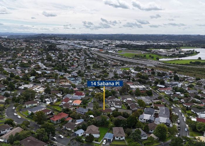  at 14 Sabana Place, Unsworth Heights, Auckland