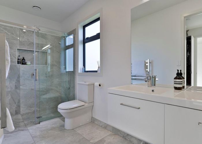  at Patumahoe, Franklin, Auckland