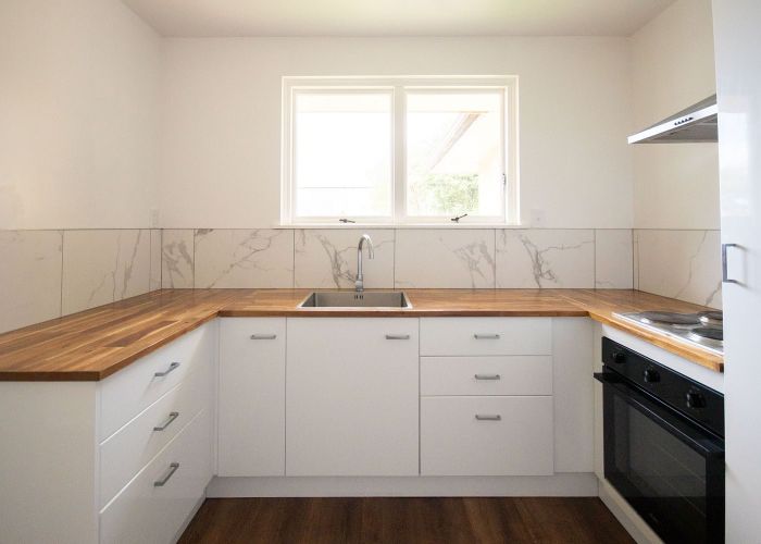  at 2/7C Buchanans Road, Sockburn, Christchurch City, Canterbury