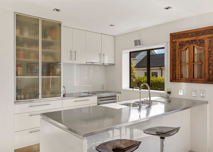  at 5/6 Curran Street, Herne Bay, Auckland
