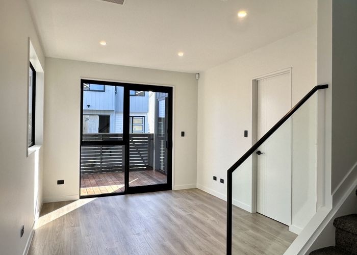  at 6 Honohono Avenue, Milldale, Rodney, Auckland