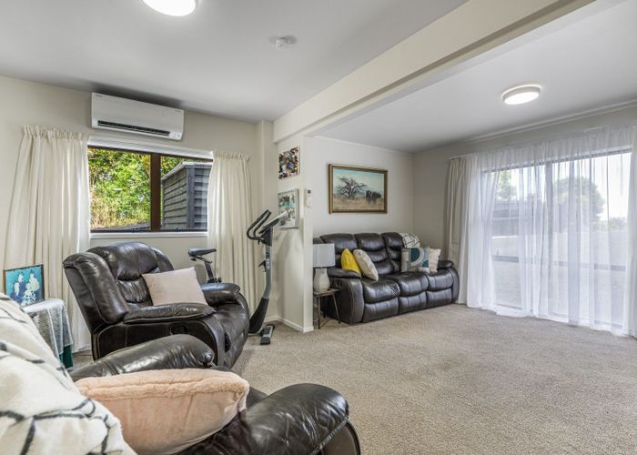  at 24 Culver Terrace, Howick, Auckland