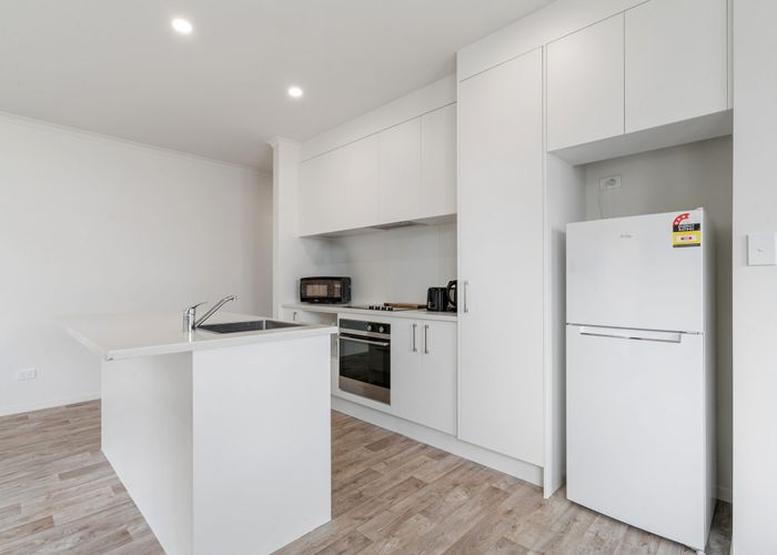  at 9/16 Russell Road, Manurewa, Manukau City, Auckland