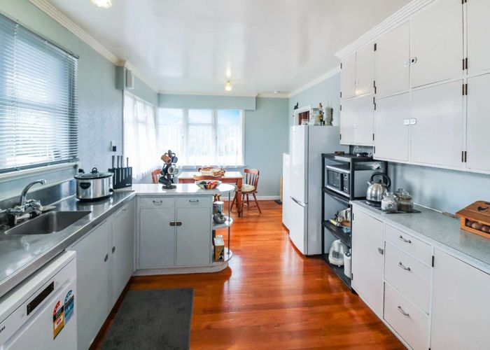  at 34 Milne Street, Hunterville