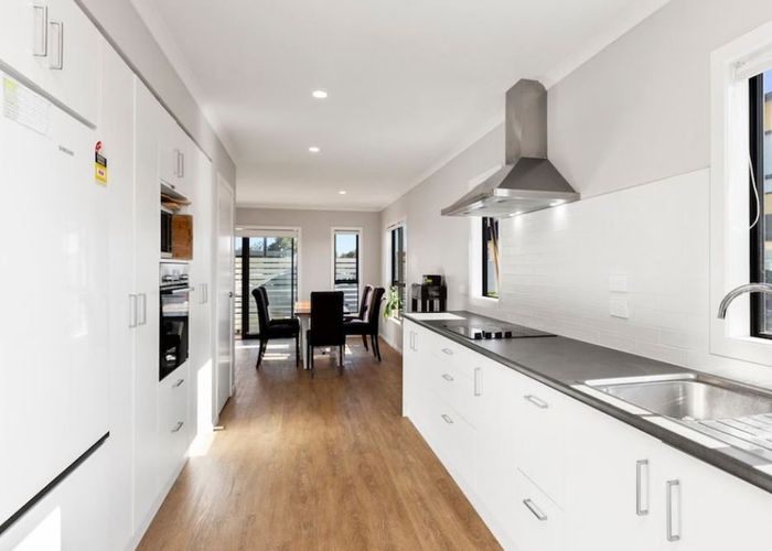  at 4/2 Joshua Lane, Hamilton East, Hamilton, Waikato