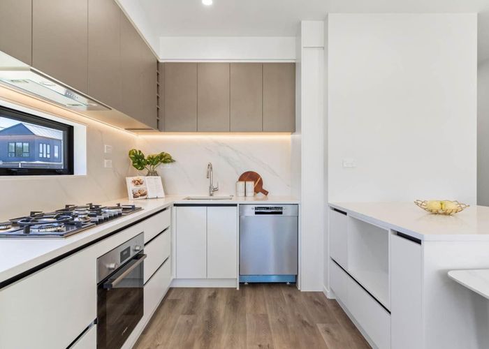  at 15 Waimarie Drive, Drury, Papakura, Auckland