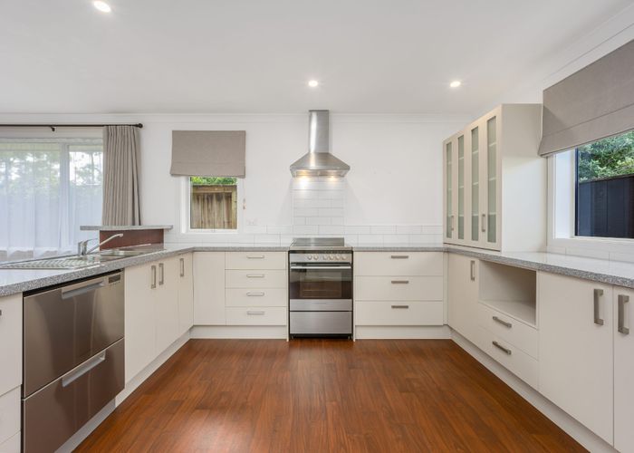  at 77 Red Beach Road, Red Beach, Red Beach