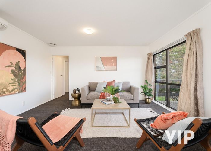  at 4B Glenwood Grove, Woodridge, Wellington