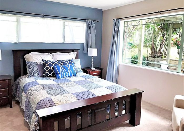  at 41 Unsworth Drive, Unsworth Heights, North Shore City, Auckland