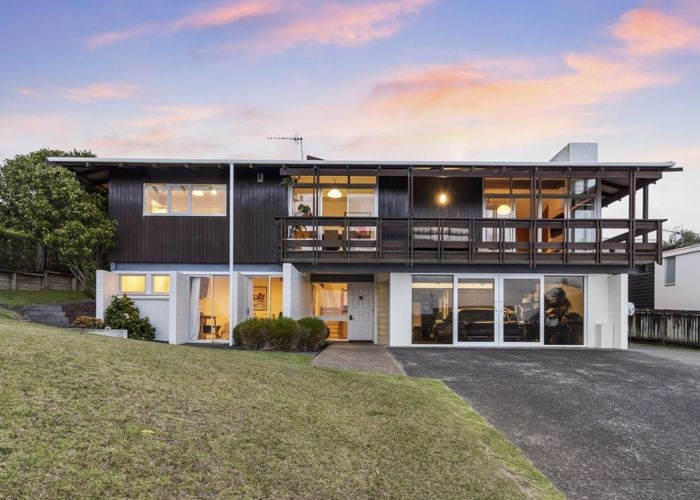  at 57 Parr Terrace, Castor Bay, Auckland