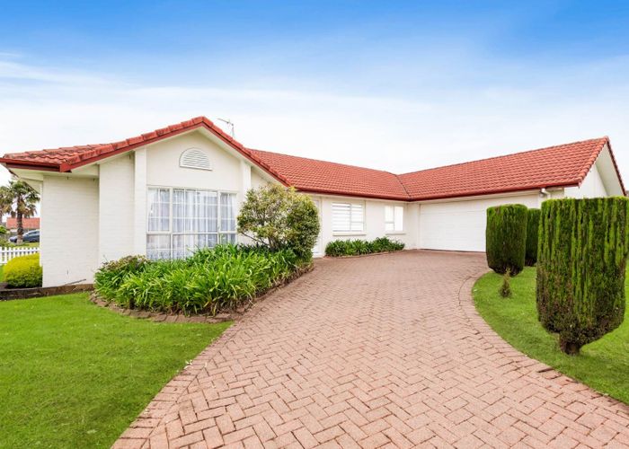  at 18 Palmcrest Grove, Highland Park, Auckland