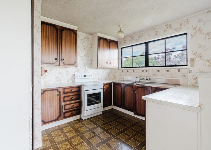  at 39 Cowley Drive, Temple View, Hamilton