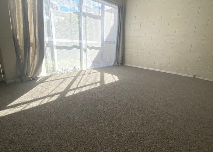  at 5/267 Massey Road, Mangere East, Manukau City, Auckland