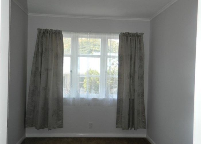  at 37 Thornley Street, Titahi Bay, Porirua, Wellington