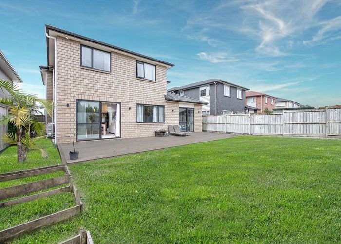  at 16 Ballindrait Drive, Flat Bush, Auckland