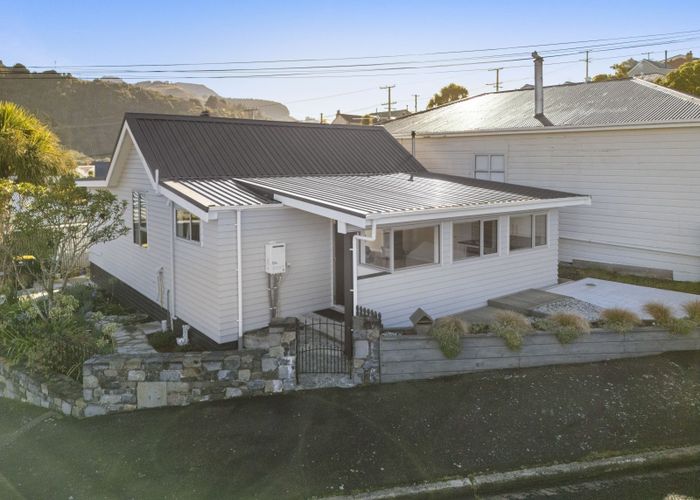  at 52 Island Terrace, Port Chalmers, Dunedin