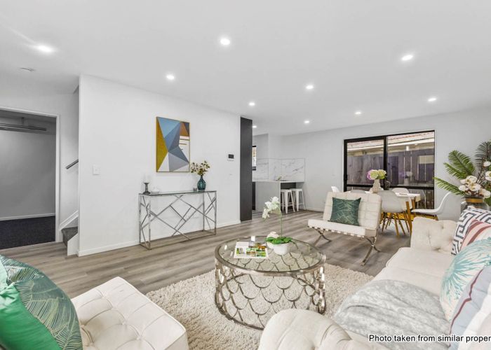  at Lot 7/83 Station Road, Papatoetoe, Manukau City, Auckland