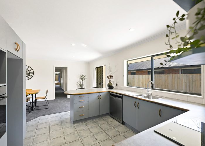  at 36 Cairns Crescent, Rototuna, Hamilton