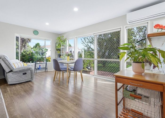  at 4 Sudbury Court, Rototuna North, Hamilton