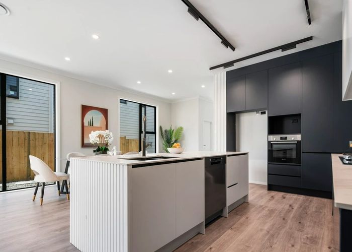 at 30 Blackshed Road, Flat Bush, Manukau City, Auckland