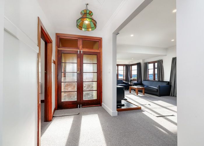  at 11 Earls Road, Saint Clair, Dunedin, Otago