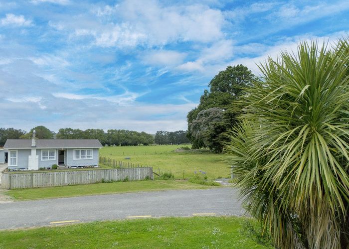  at 10 Jones Street, Porangahau
