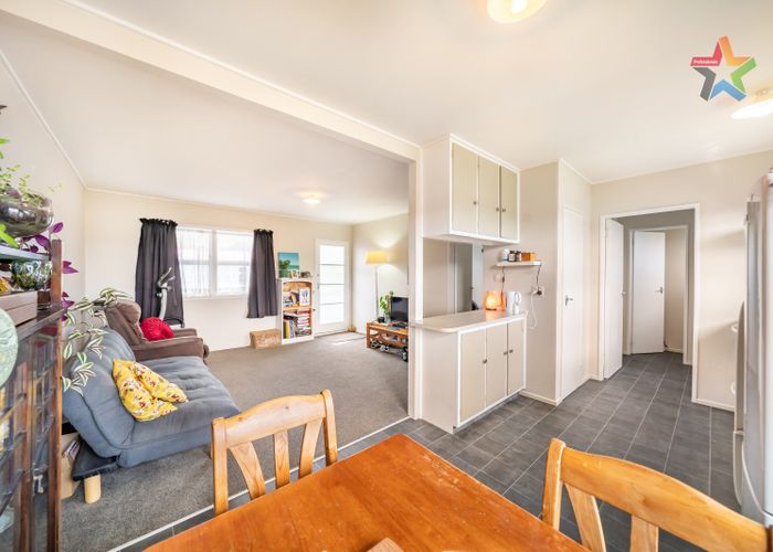  at 9/121 Bell Road, Waiwhetu, Lower Hutt
