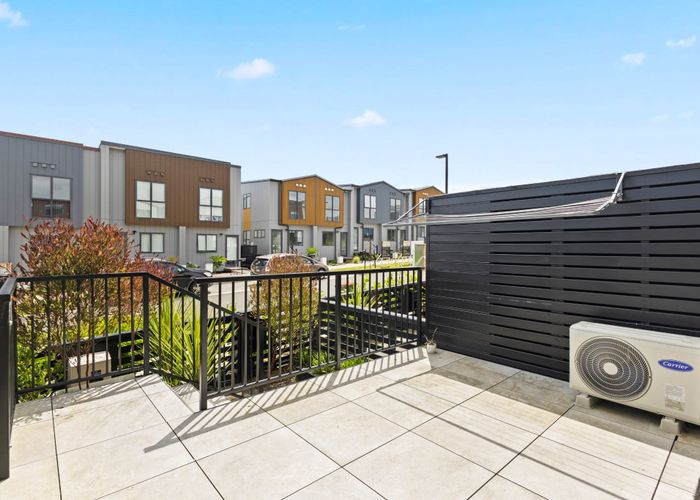  at 9 Bugle Road, Totara Park, Manukau City, Auckland